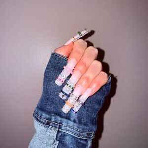 Stylish Bangle Press On Nails